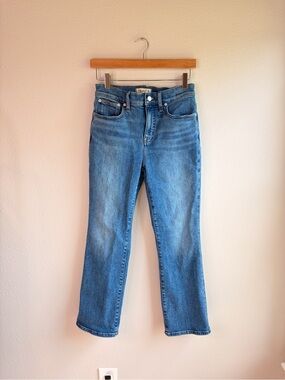 Madewell Mid-rise Kickout Women's Light Blue Straight-Leg‎ Jeans